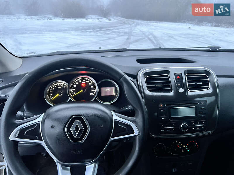 Седан Renault Logan 2016 в Кременчуці фото 16 Седан Renault Logan 2016 в Кременчуці
