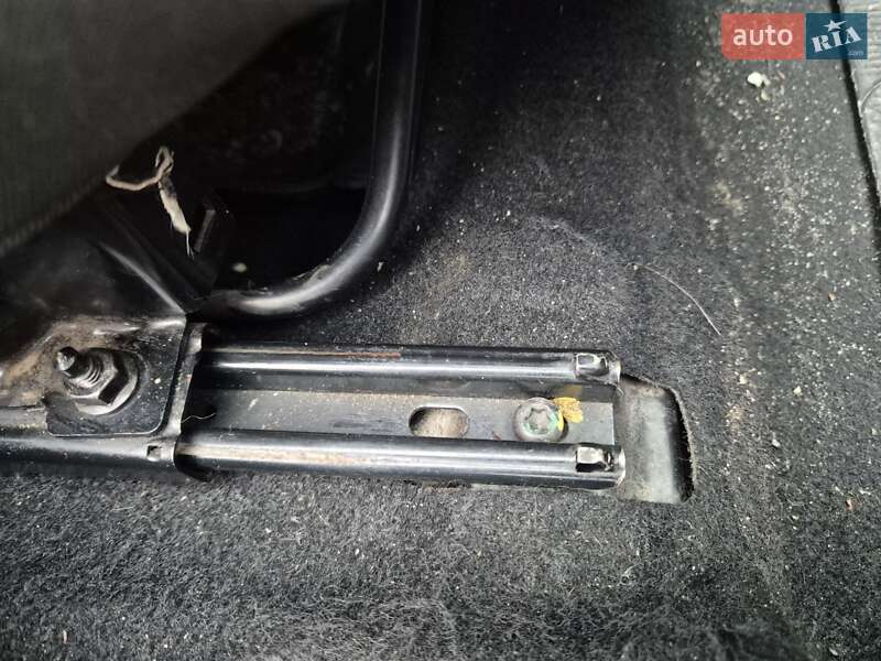 Седан Renault Logan 2013 в Новомосковську