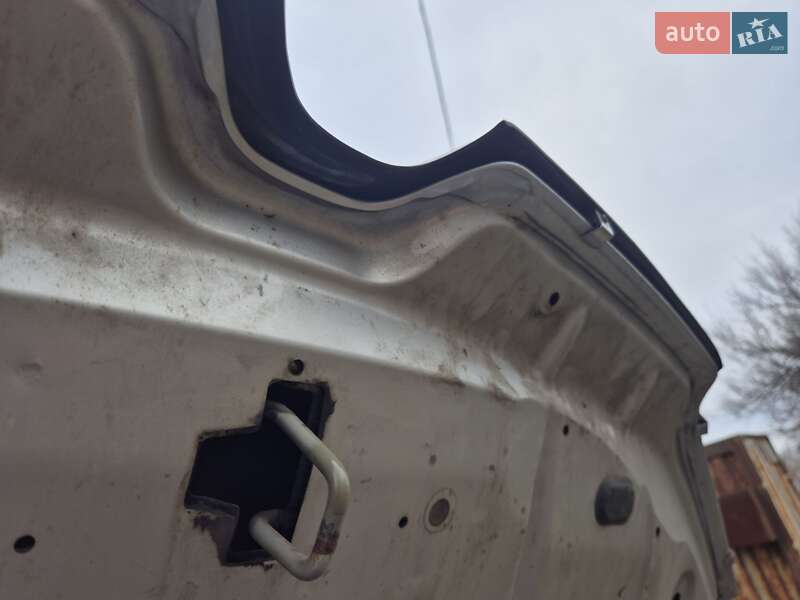 Седан Renault Logan 2013 в Новомосковську