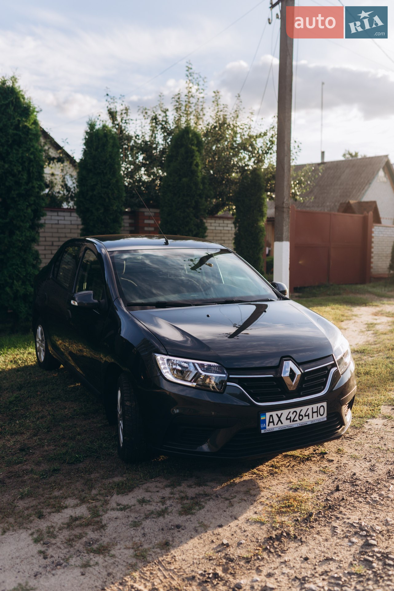 2019 Renault Logan - мініатюра 2