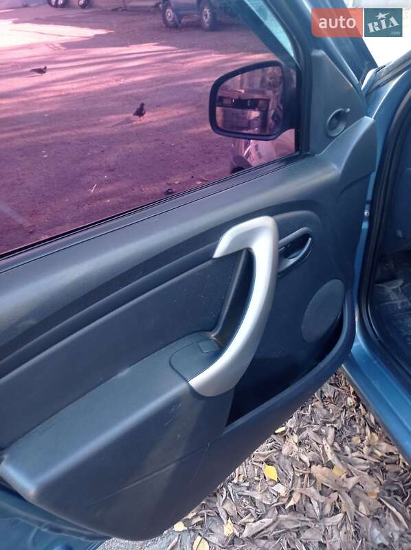 Седан Renault Logan 2010 в Первомайську