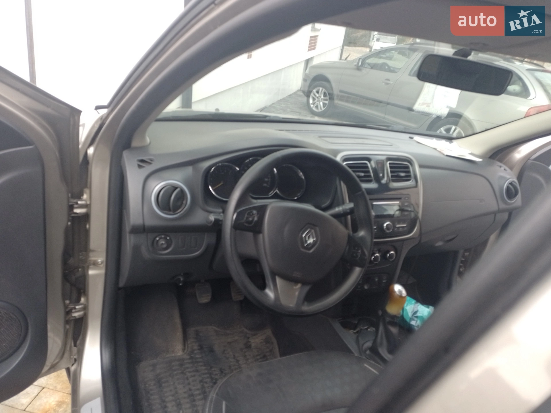 2014 Renault Logan - мініатюра 2