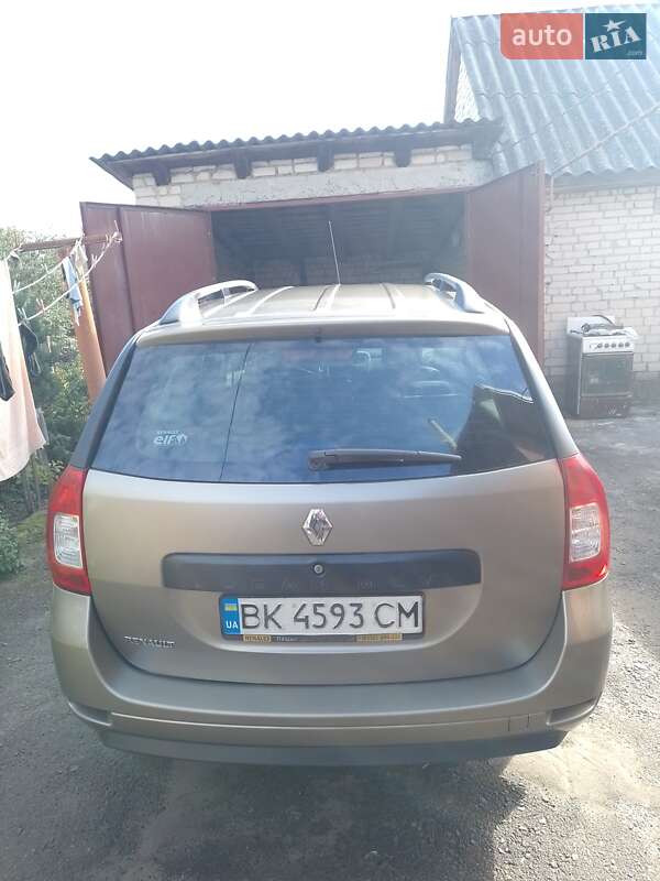 Универсал Renault Logan 2014 в Сарнах