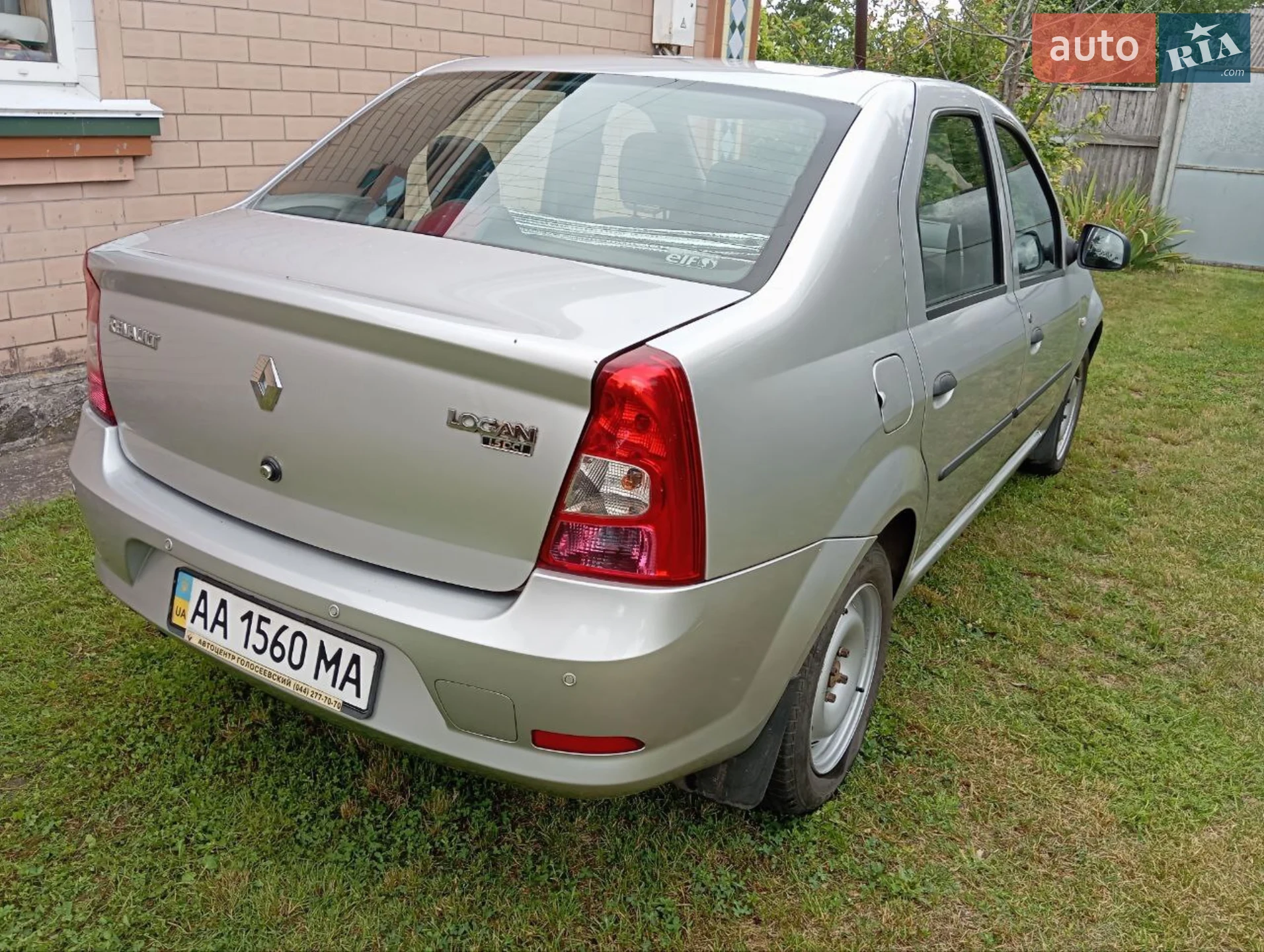 2011 Renault Logan - мініатюра 3