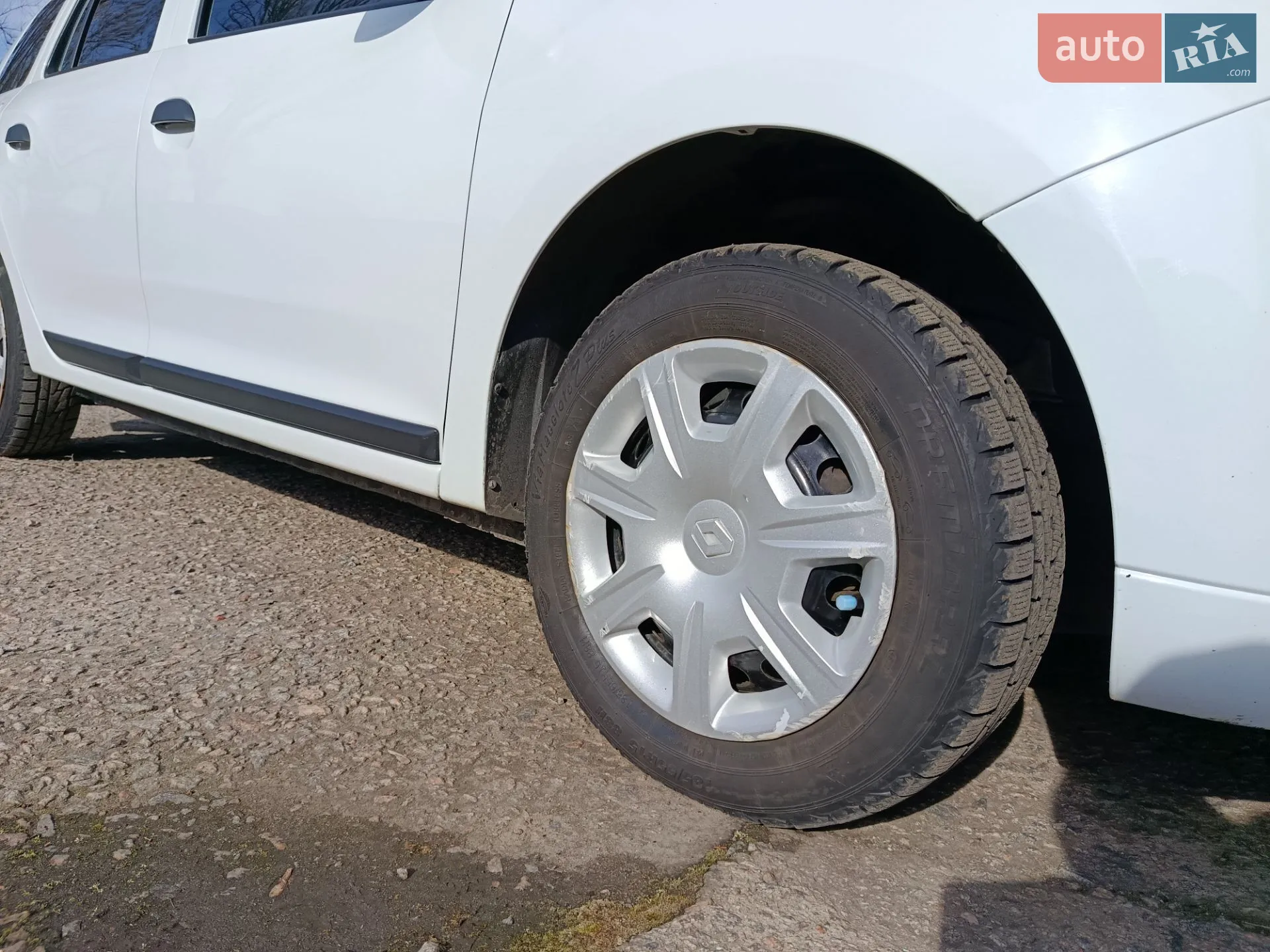 2014 Renault Logan - мініатюра 4