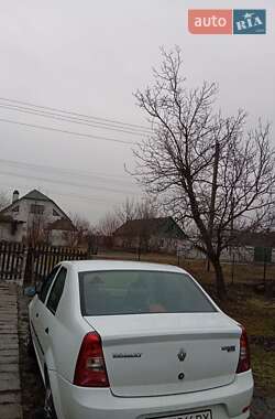 Седан Renault Logan 2010 в Запорожье