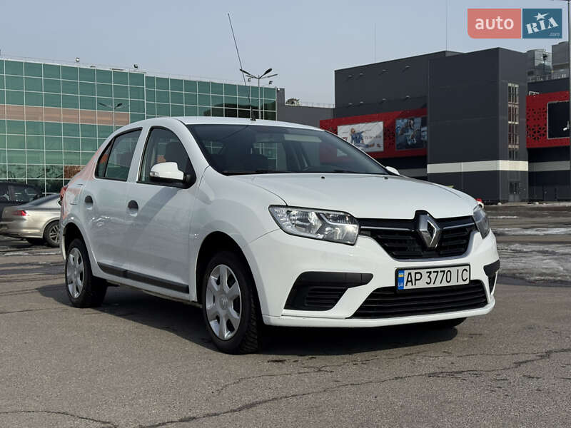 Седан Renault Logan 2018 в Києві