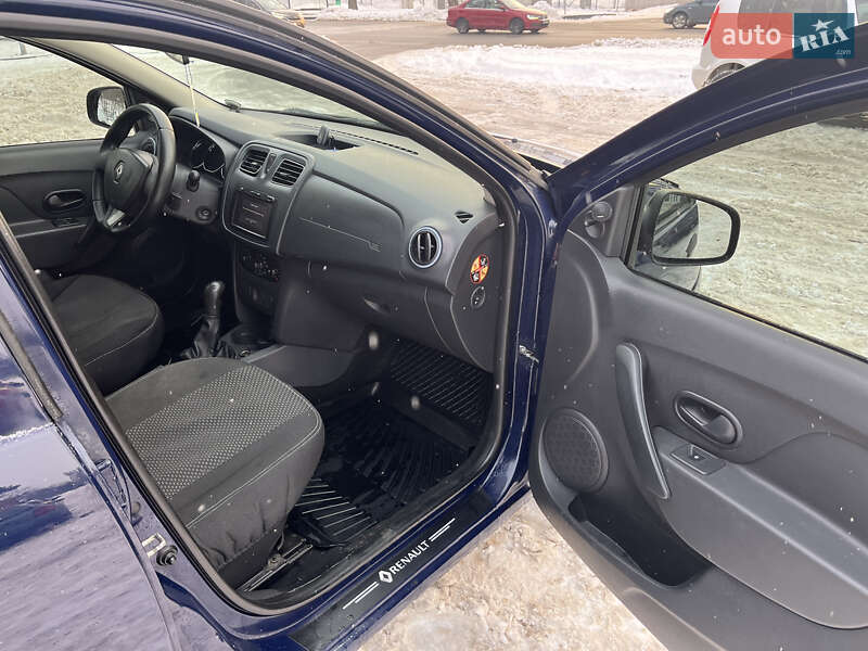 Седан Renault Logan 2015 в Харькове фото 10 Седан Renault Logan 2015 в Харькове