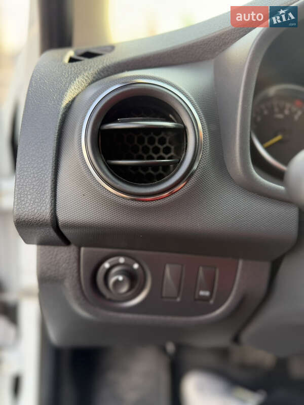 Седан Renault Logan 2020 в Кропивницькому