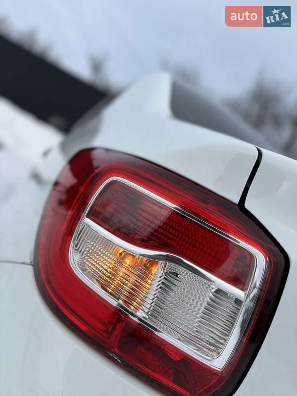 Седан Renault Logan 2016 в Дрогобыче