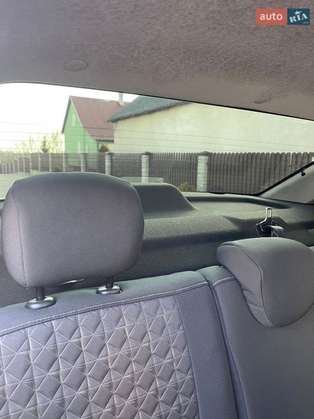 Седан Renault Logan 2014 в Буске