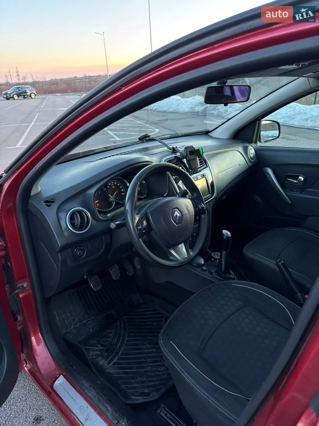 2013 Renault Logan - мініатюра 13