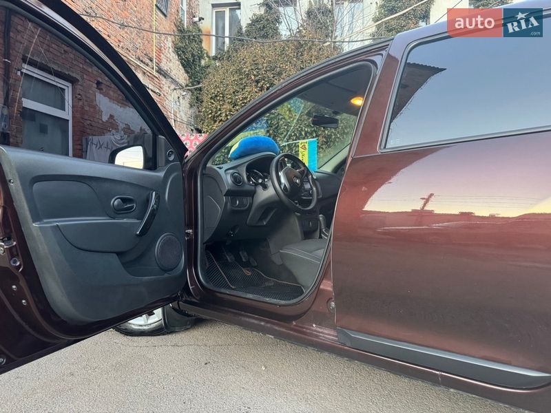 Седан Renault Logan 2017 в Виннице