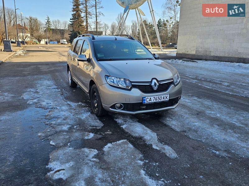 Универсал Renault Logan 2014 в Киеве