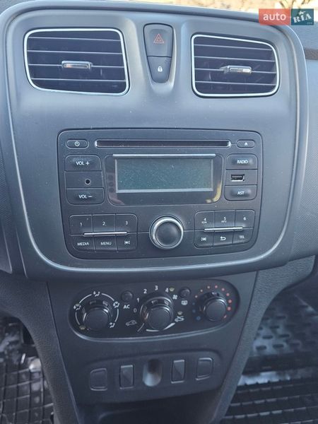 Универсал Renault Logan 2014 в Киеве