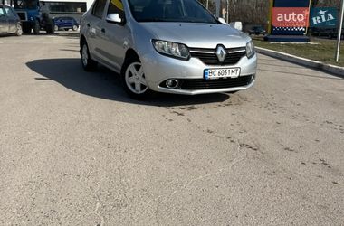 Седан Renault Logan 2013 в Львове