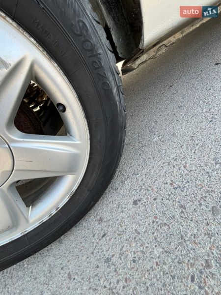 Седан Renault Logan 2013 в Львове