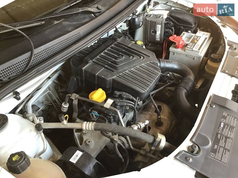 Седан Renault Logan 2013 в Херсоне