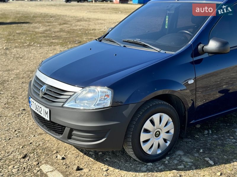 Седан Renault Logan 2009 в Івано-Франківську фото 2 Седан Renault Logan 2009 в Івано-Франківську