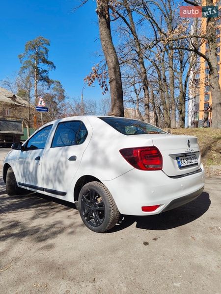 Седан Renault Logan 2021 в Киеве