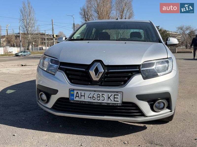 Седан Renault Logan 2017 в Дніпрі