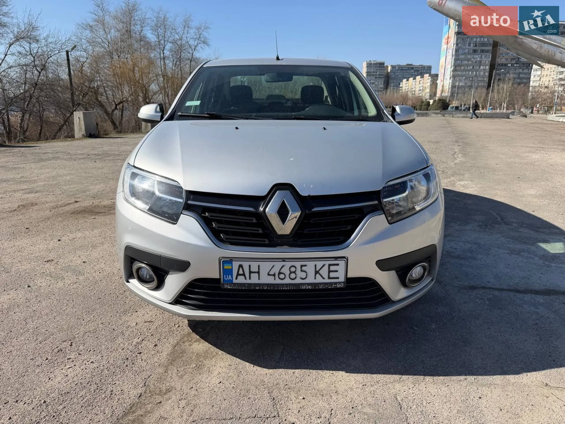 2017 Renault Logan - мініатюра 3