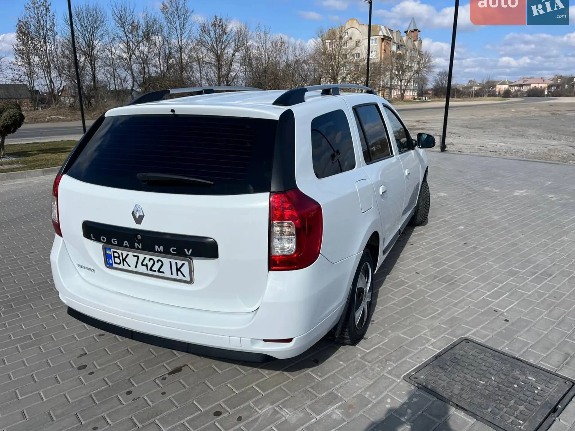 2016 Renault Logan - мініатюра 13