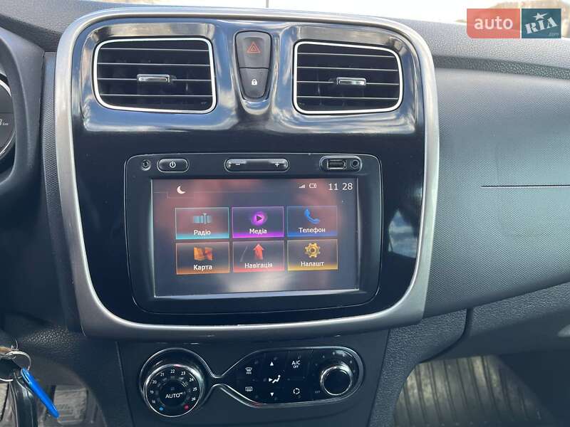 Универсал Renault Logan 2016 в Дубно
