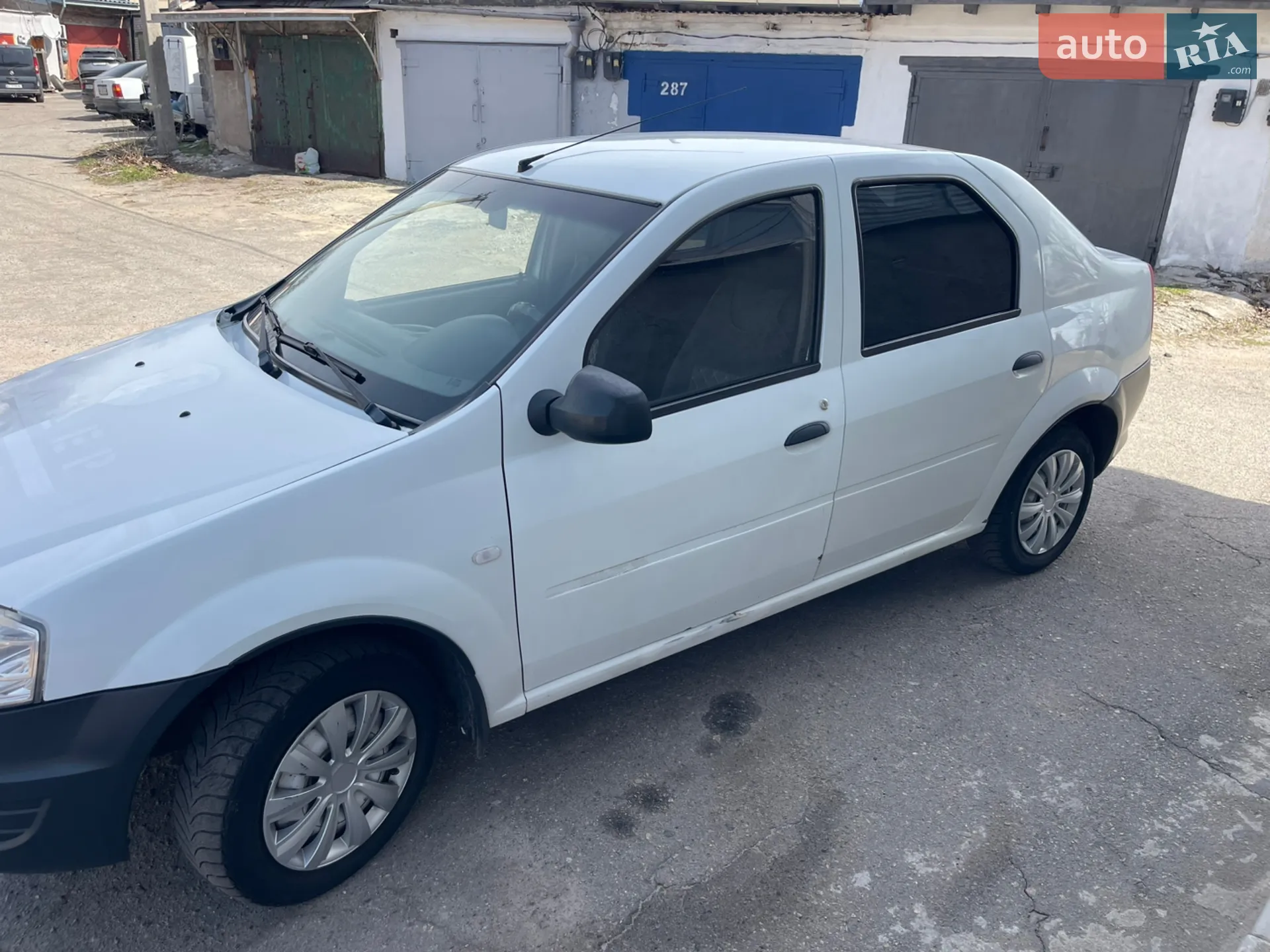 2011 Renault Logan - мініатюра 4