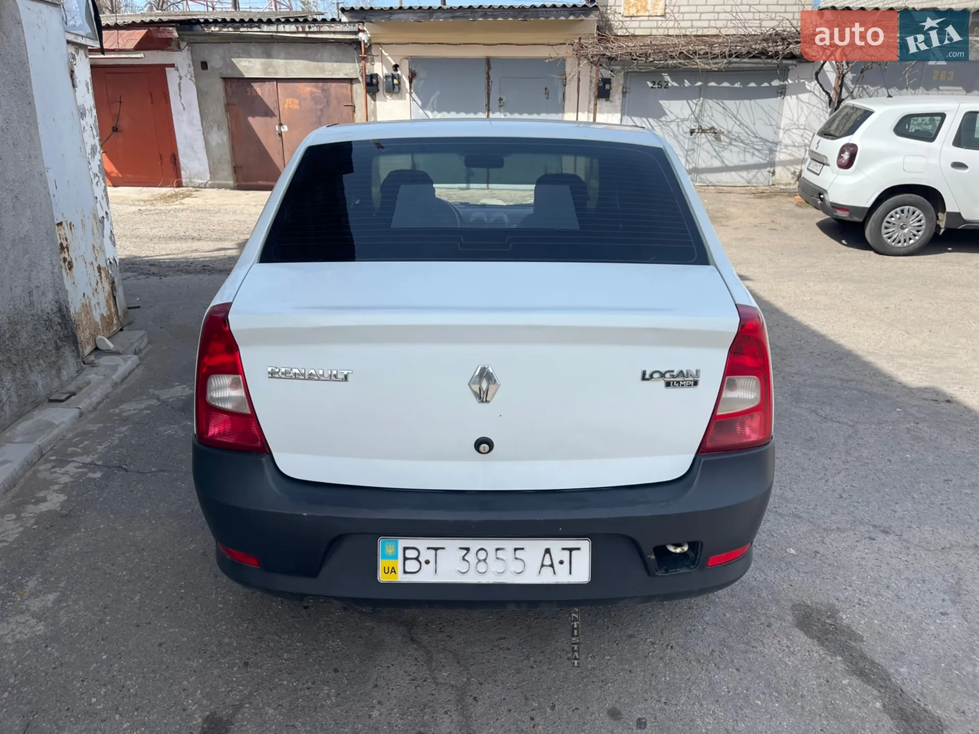 2011 Renault Logan - мініатюра 15