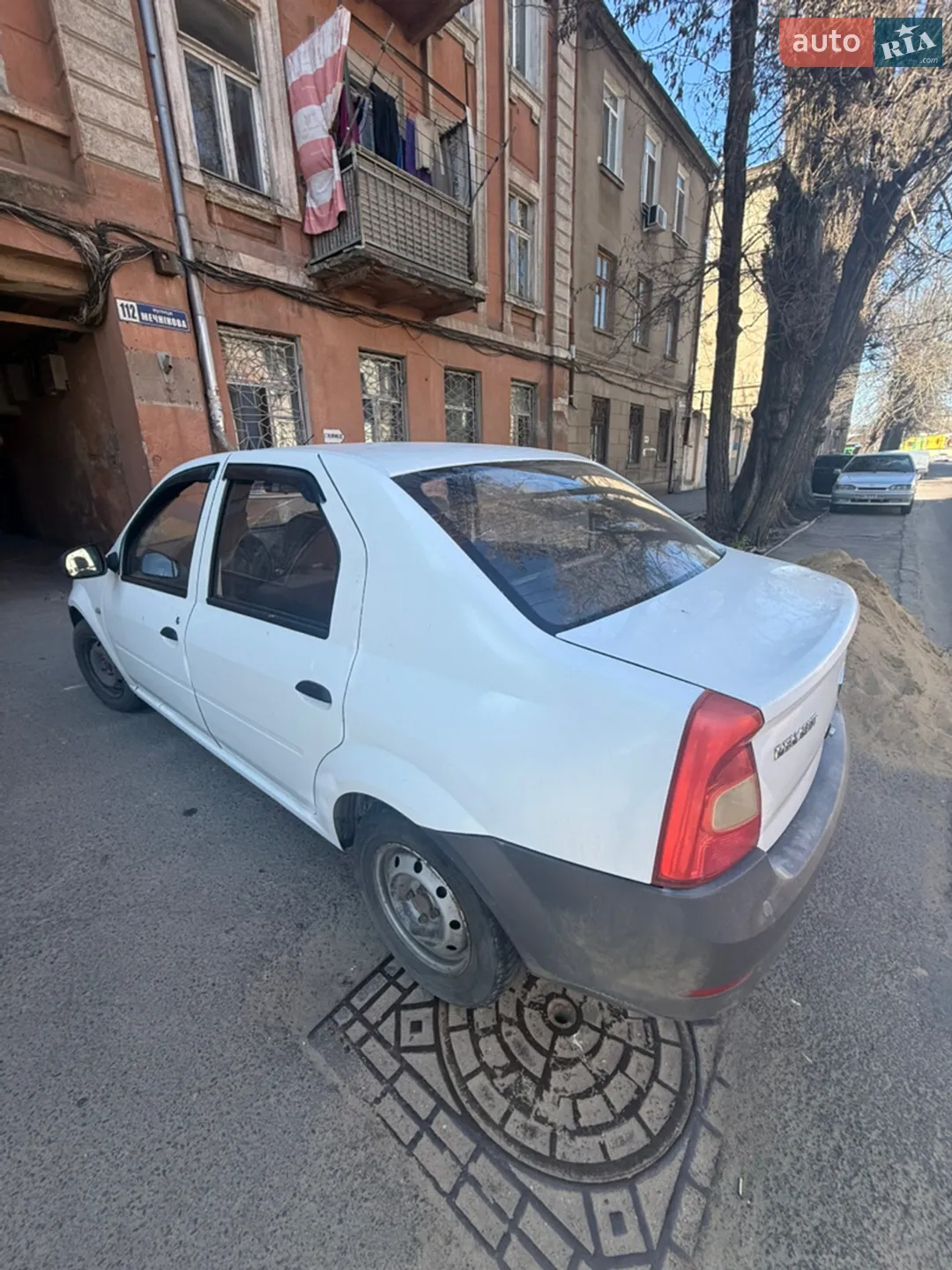2012 Renault Logan - мініатюра 3