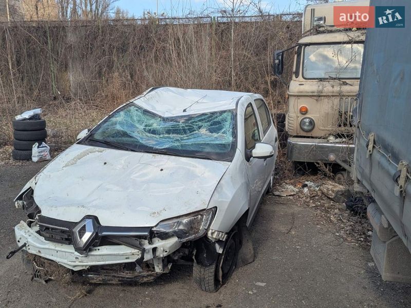 Седан Renault Logan 2021 в Киеве
