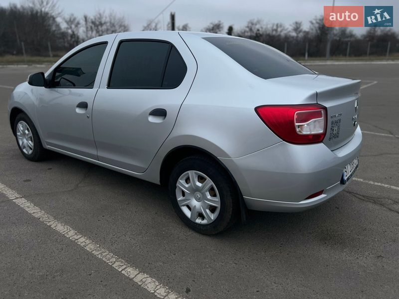 Седан Renault Logan 2016 в Полтаве