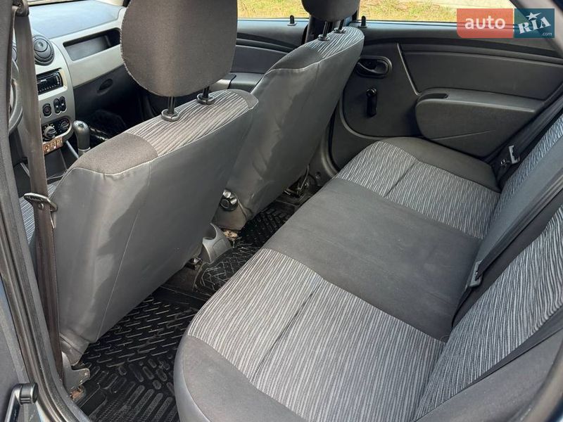 Седан Renault Logan 2011 в Киеве фото 11 Седан Renault Logan 2011 в Киеве