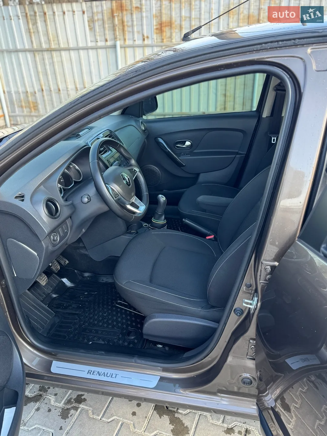 2019 Renault Logan - мініатюра 11