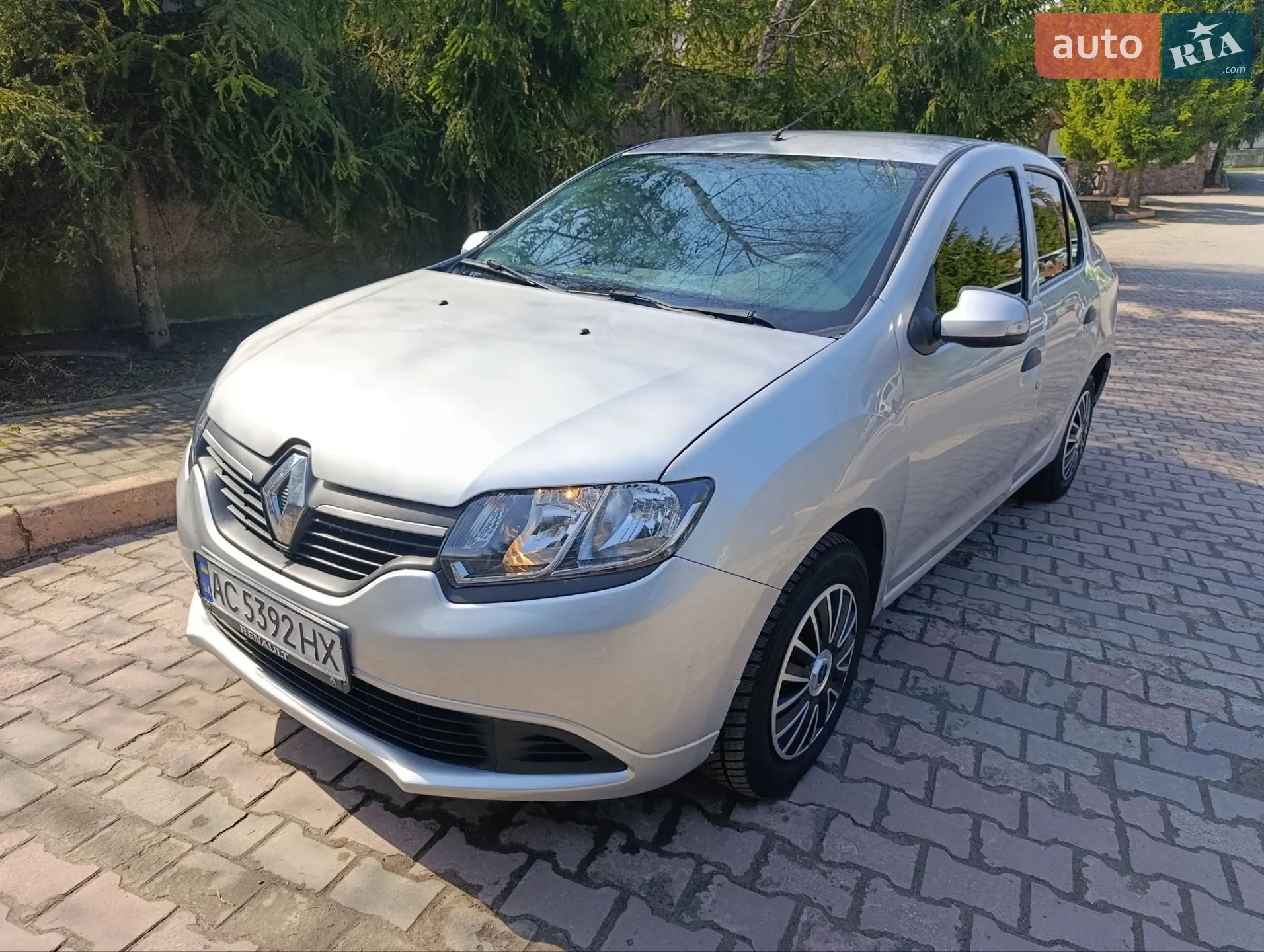 2016 Renault Logan - мініатюра 13