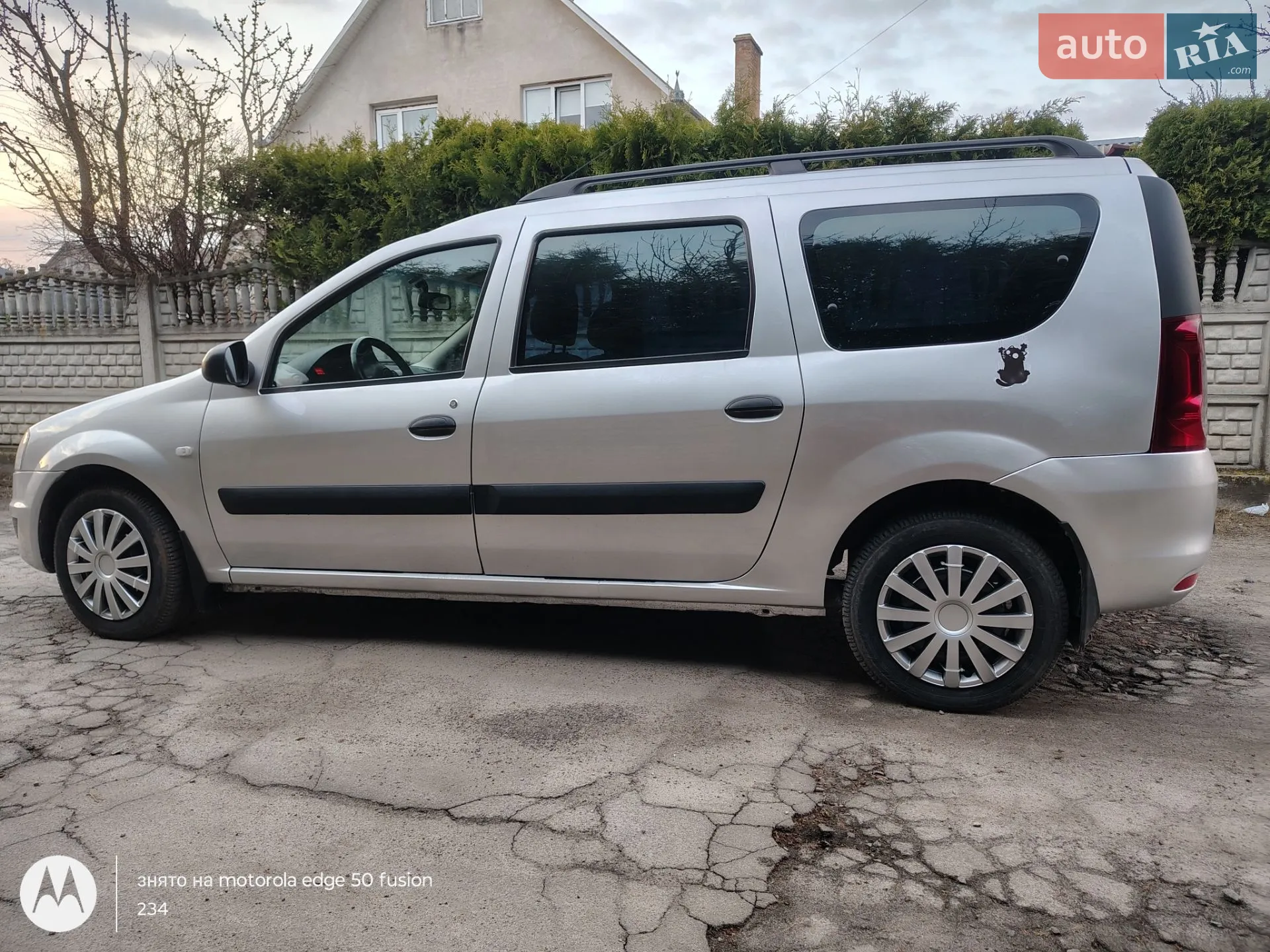 2010 Renault Logan - мініатюра 3