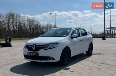 Седан Renault Logan 2015 в Львові