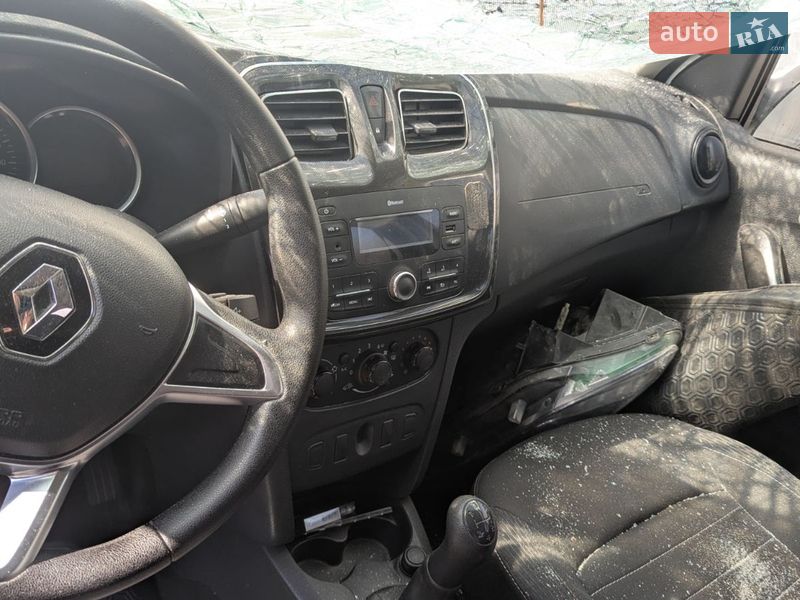Седан Renault Logan 2021 в Киеве