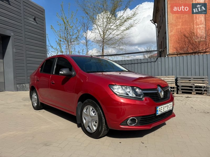 Renault Logan 2013 Renault Logan 2013