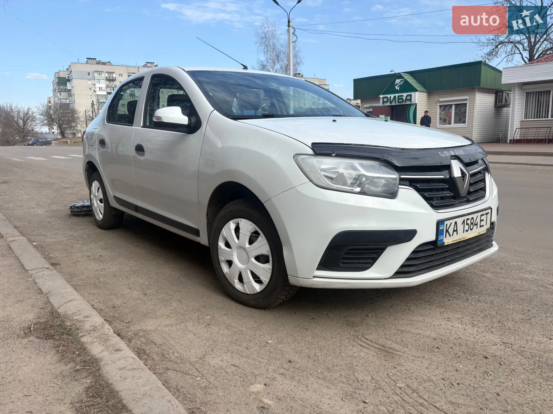 2020 Renault Logan - мініатюра 2
