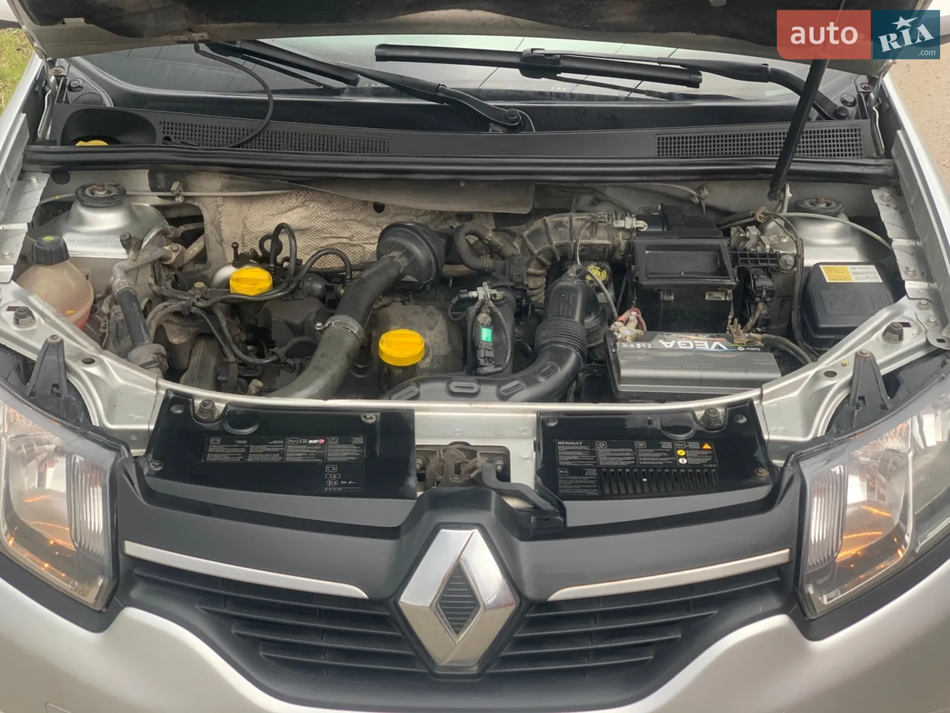 2014 Renault Logan - мініатюра 7