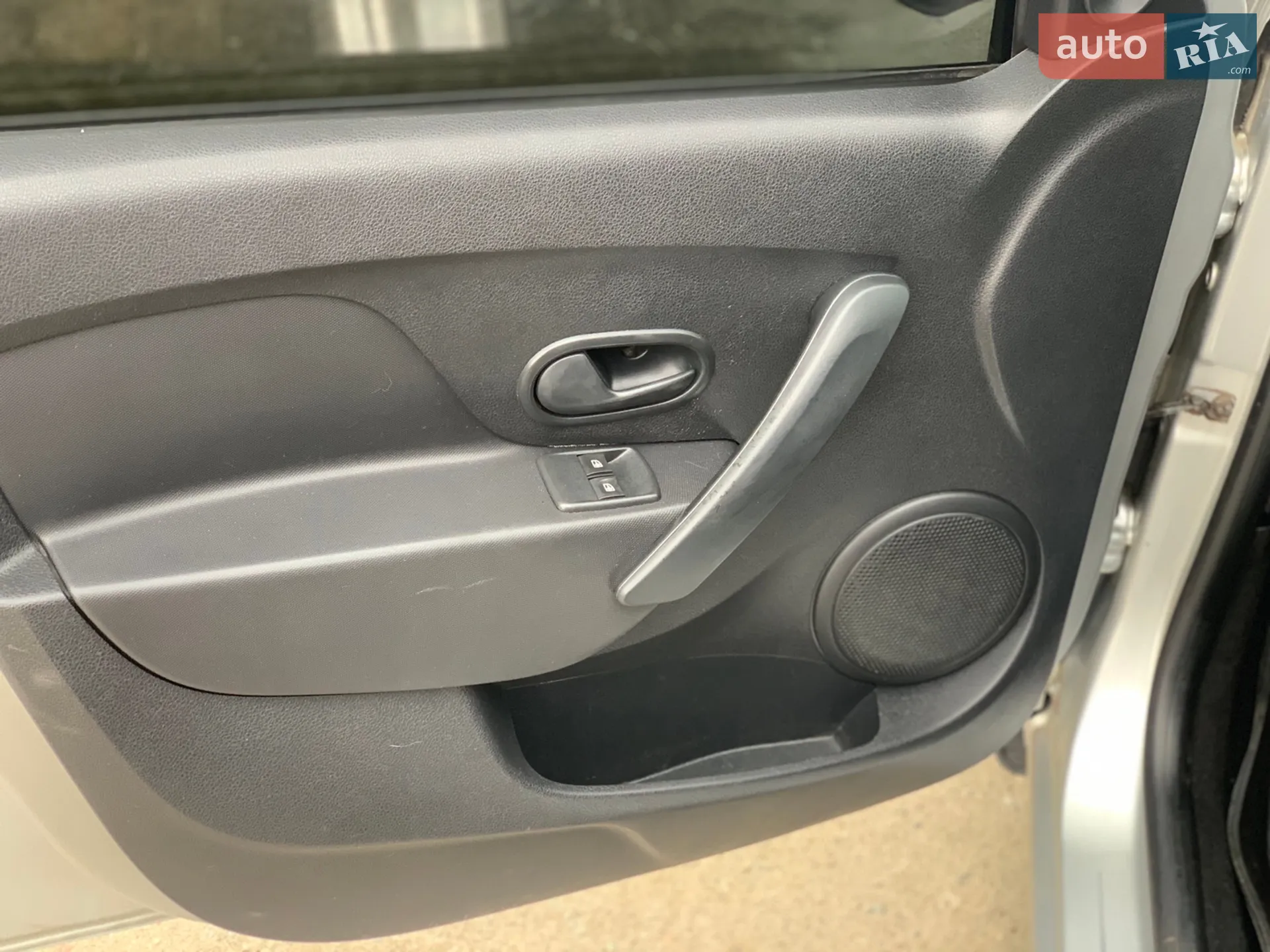 2014 Renault Logan - мініатюра 12