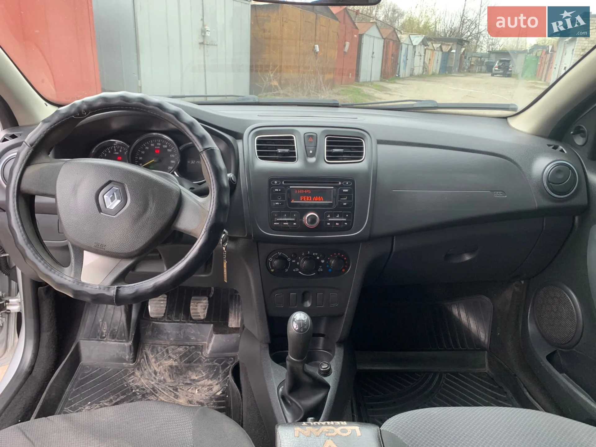 2014 Renault Logan - мініатюра 13