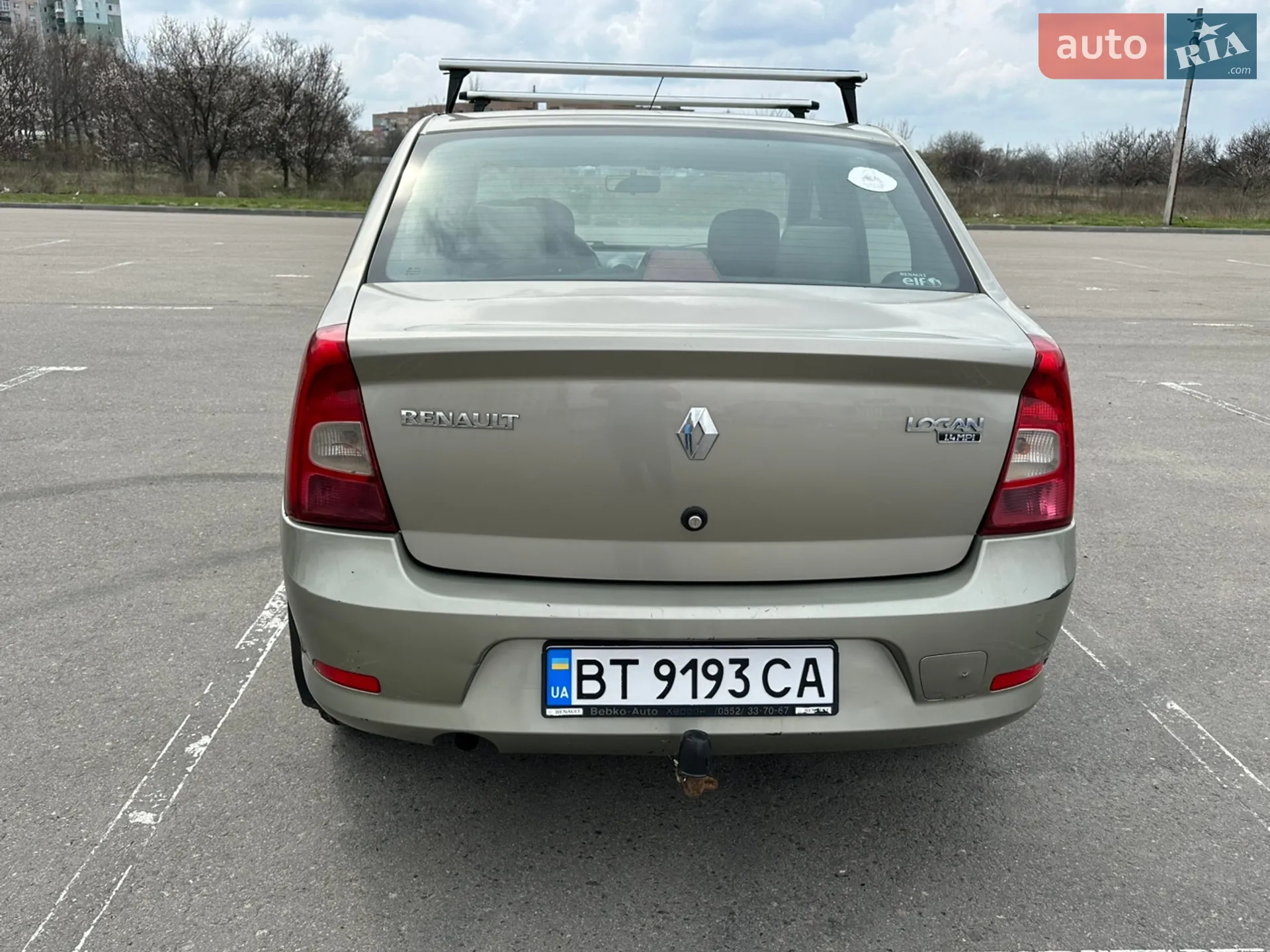2011 Renault Logan - мініатюра 10