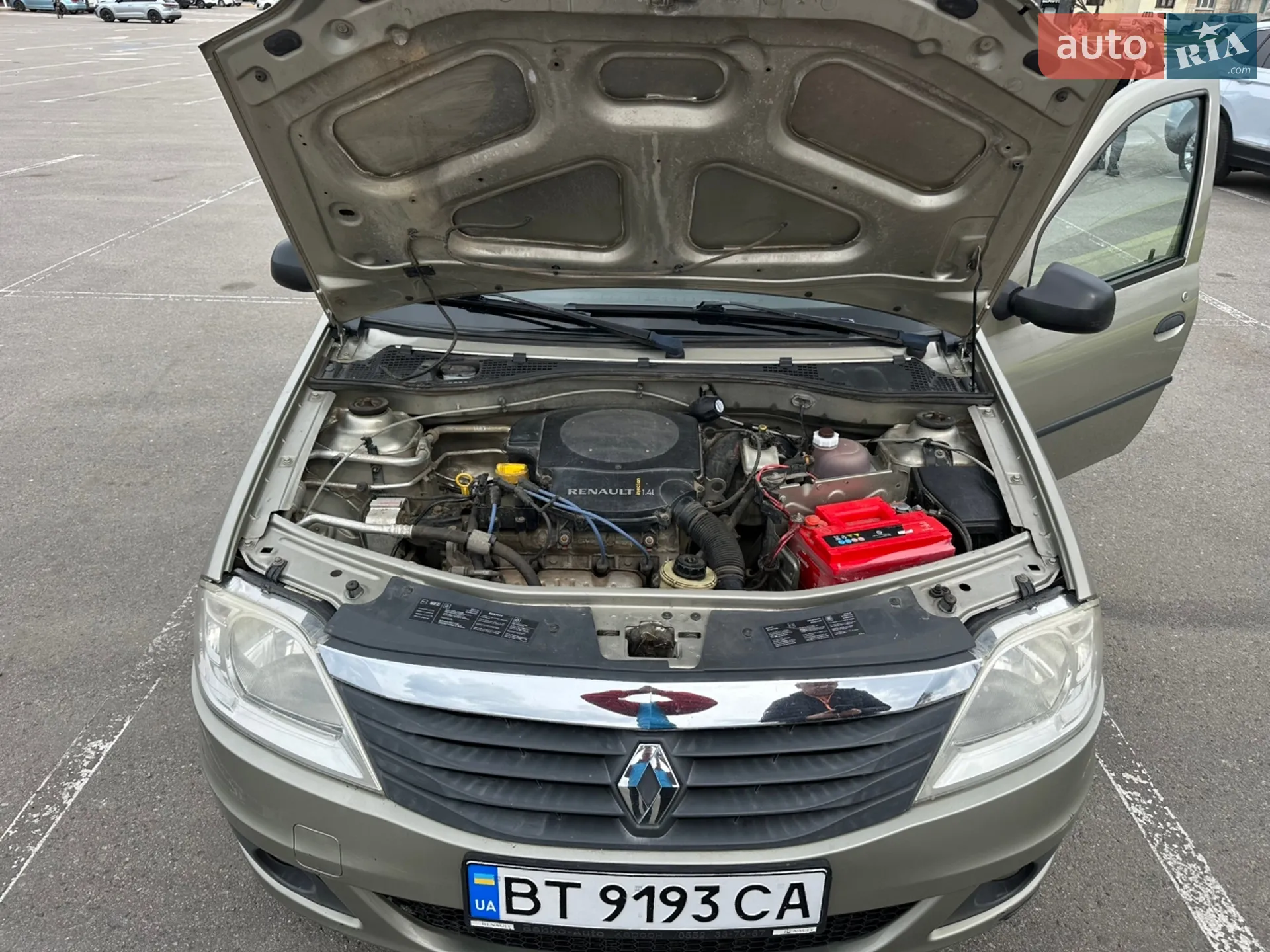2011 Renault Logan - мініатюра 9