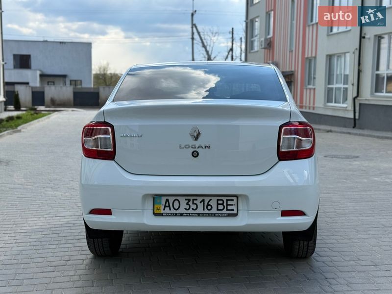 Седан Renault Logan 2013 в Вінниці