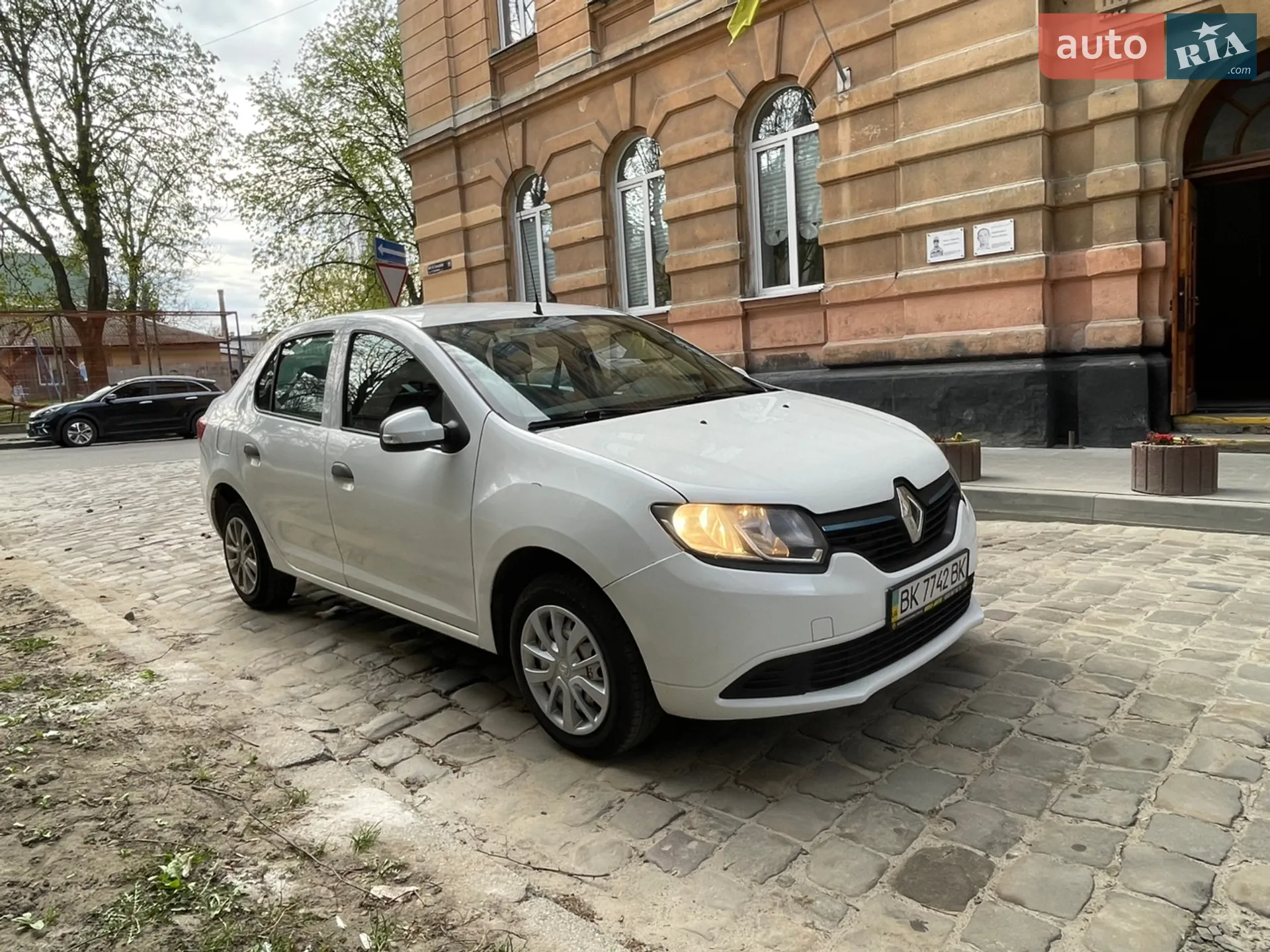 2013 Renault Logan - мініатюра 7