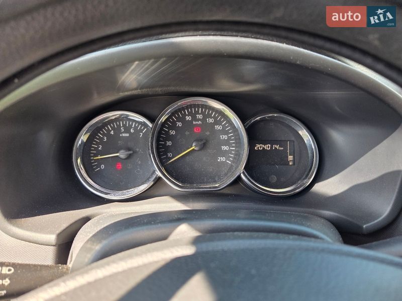 Седан Renault Logan 2014 в Житомире