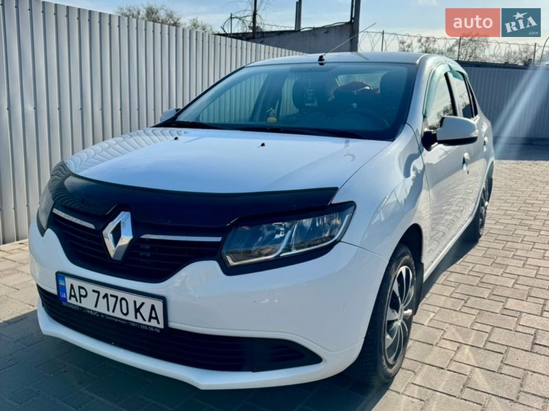 Renault Logan 2013